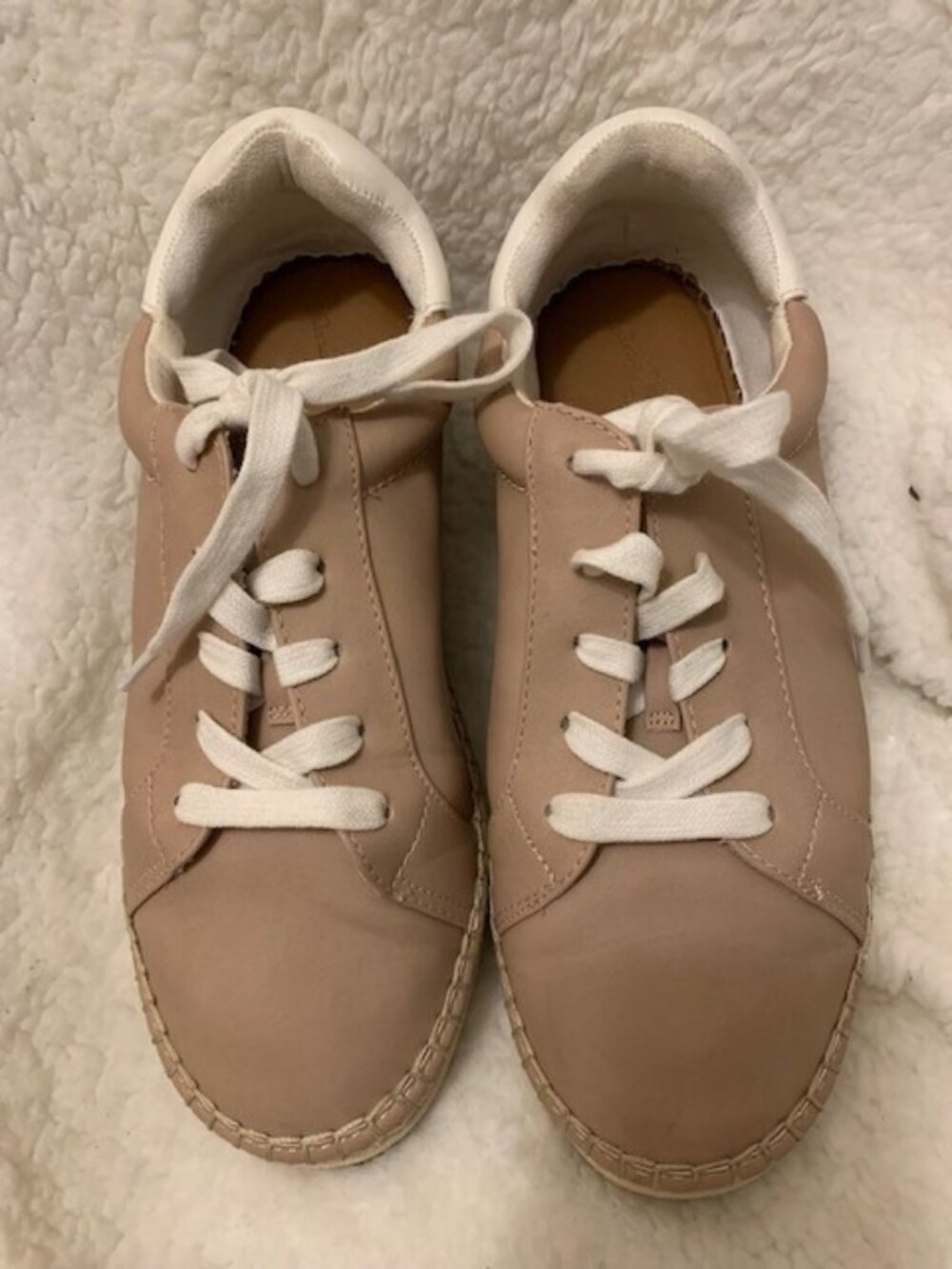 Universal Thread Size 7.5 Shoes Women's Shaelyn Tan/Brown Lace Up Sneakers